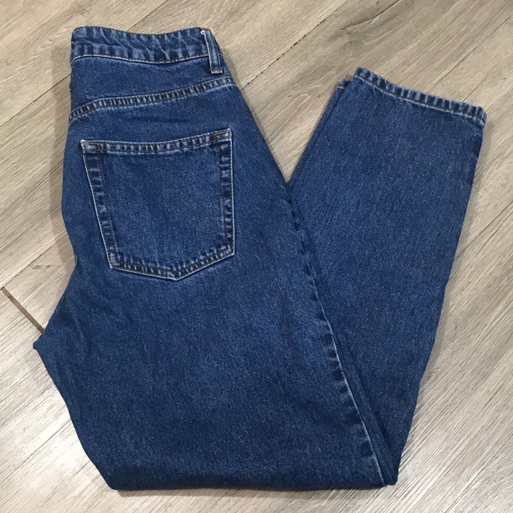 We the Free UO‎ Free People  “Mom Ankle” Medium Wash High Rise Jeans size 28